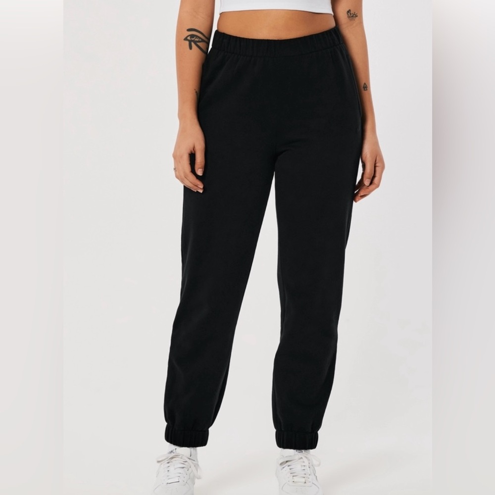 Hollister Adjustable Rise Dad Joggers - Size Small